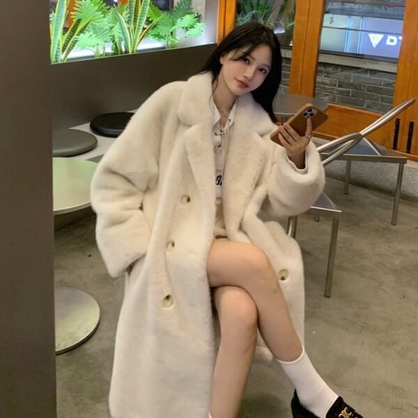 Women's Temperament Commute Polyester Coat