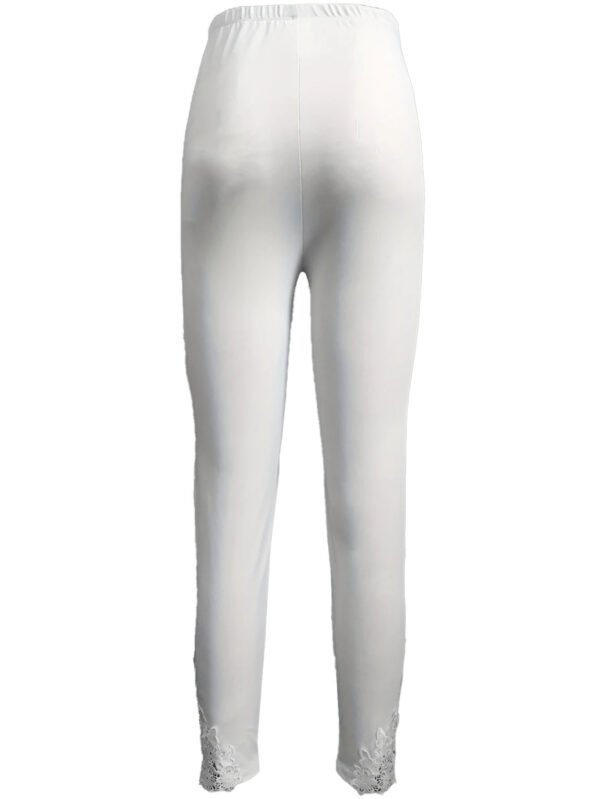 18b47c56-83f9-41b8-b782-cd714d891010 Women's Polyester Cropped Leggings