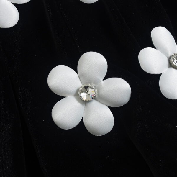 fc7cfbb2-ac9a-4d36-846d-9bec9779a170 Women's Layered Polyester Skirt